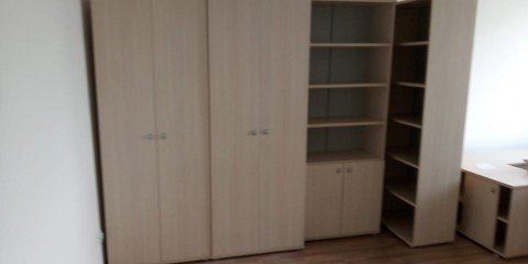 Офисные шкафы и стеллажи